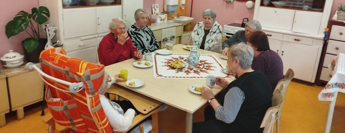 Voňavá buchta, milá společnost a spousta vzpomínek