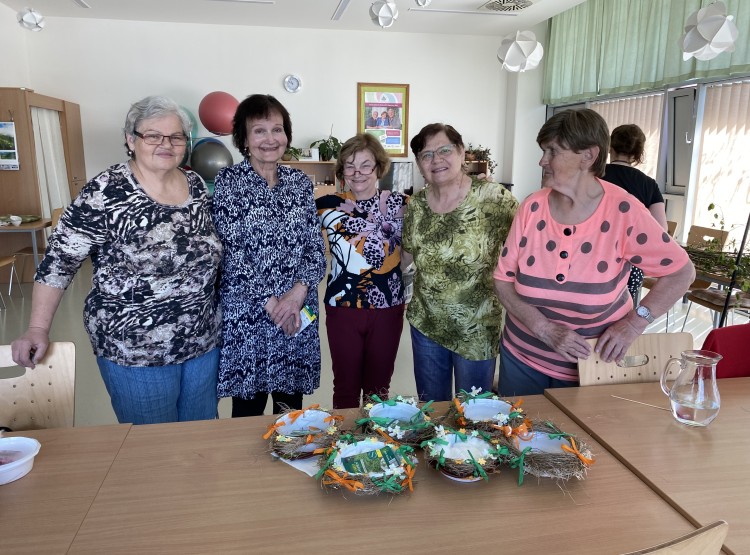 Program v KC Máj na prosinec 2025