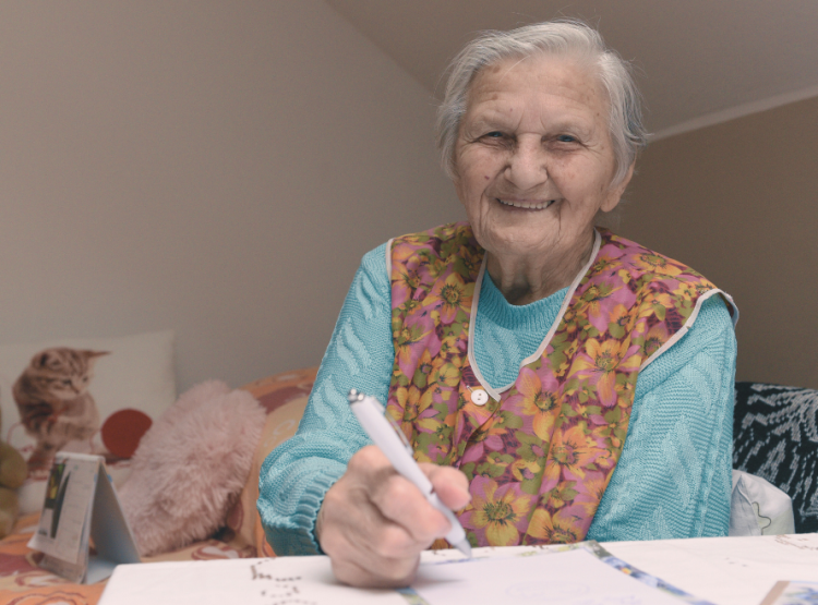 POŠLETE SENIORŮM PSANÍ OD SRDCE