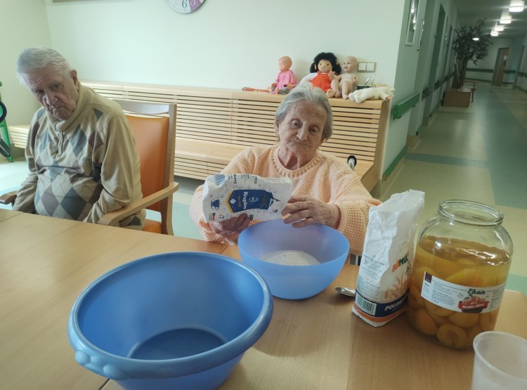 Voňavá buchta, milá společnost a spousta vzpomínek