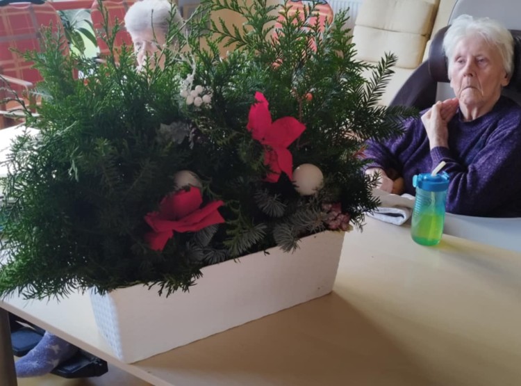 Výzdoba-9FCD-4741-957F-9955AD229AFC