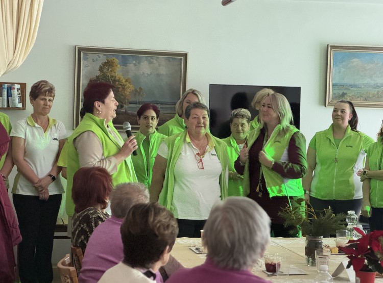 Vánoční večírek a loučení s kolegyní ve Zlivi