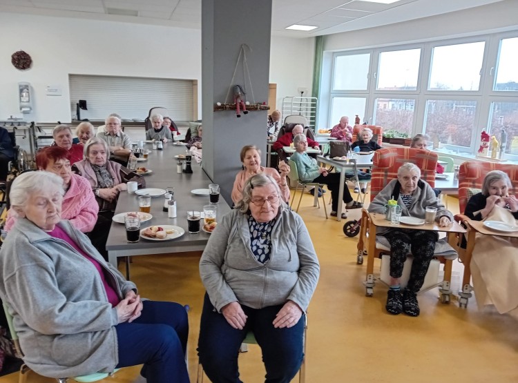 Masopustní a narozeninové veselí