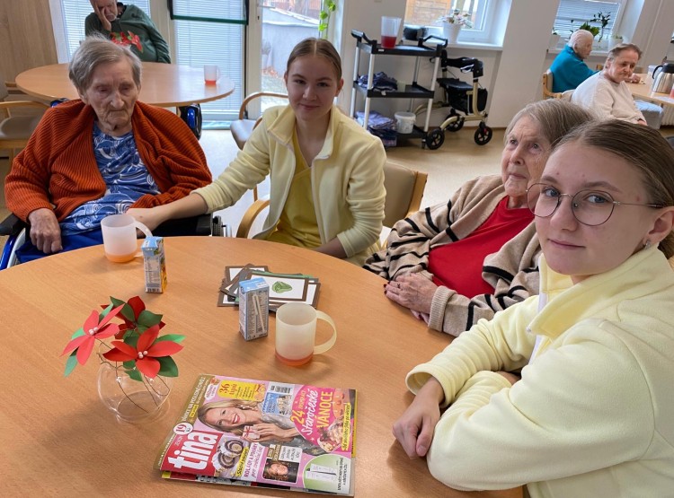 Bingo, pastelky a dobrá nálada