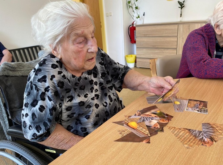 Každý den s úsměvem u společného stolu