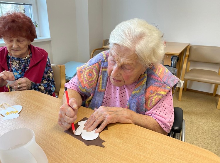 Každý den s úsměvem u společného stolu