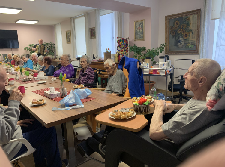 Narozeninová oslava pana Josefa