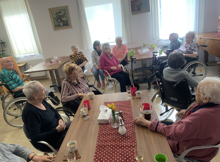 Mezinárodní den žen v Centru sociálních služeb Emausy