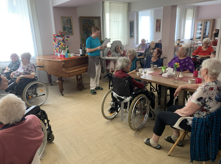 Mezinárodní den žen v Centru sociálních služeb Emausy