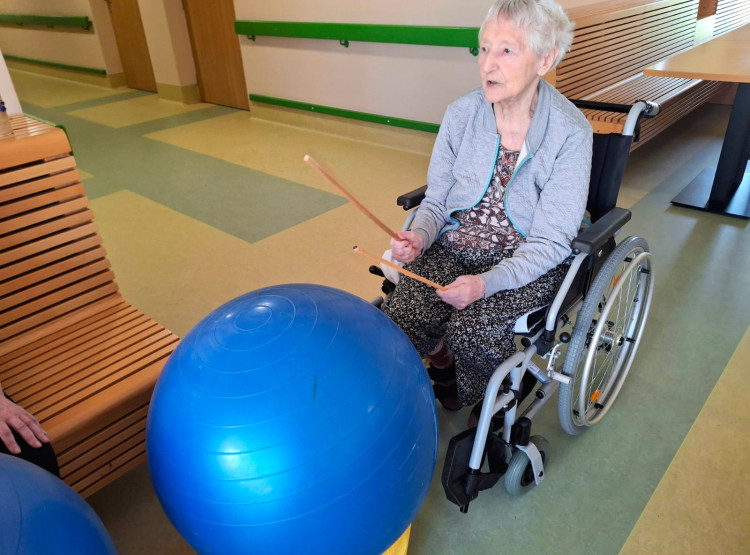 Cvičení a hraní s míči