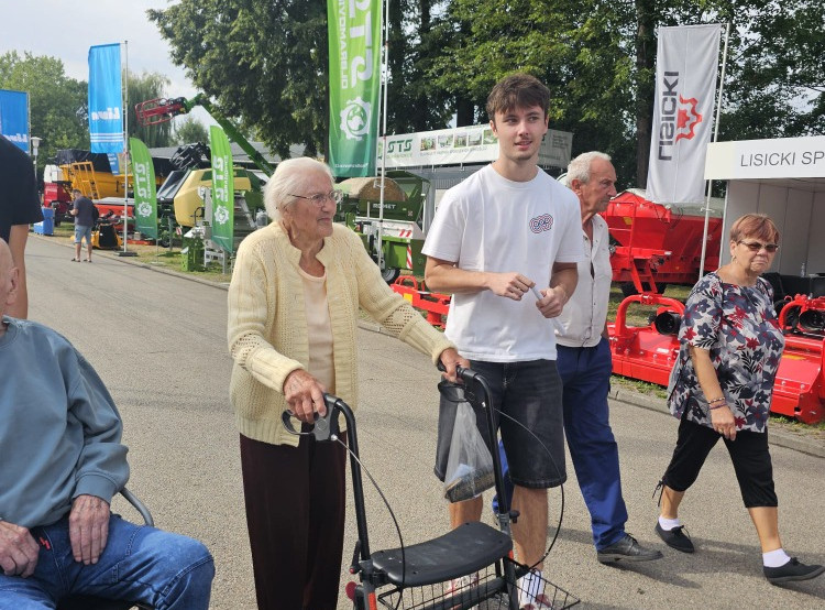 S klienty jsme vyrazili na tradiční Země živitelku