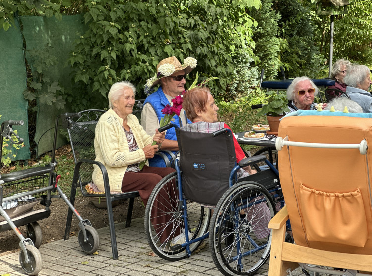 Oslavili jsme konec léta zahradní slavností