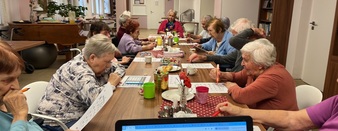 Pečení, zpěv i divadlo: Březnové aktivity v Centru sociálních služeb Emausy