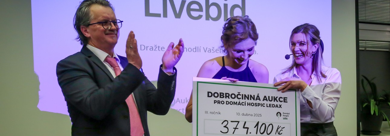 Dokázali jste to znovu – výtěžek třetí dobročinné aukce se přiblížil 400 000 Kč