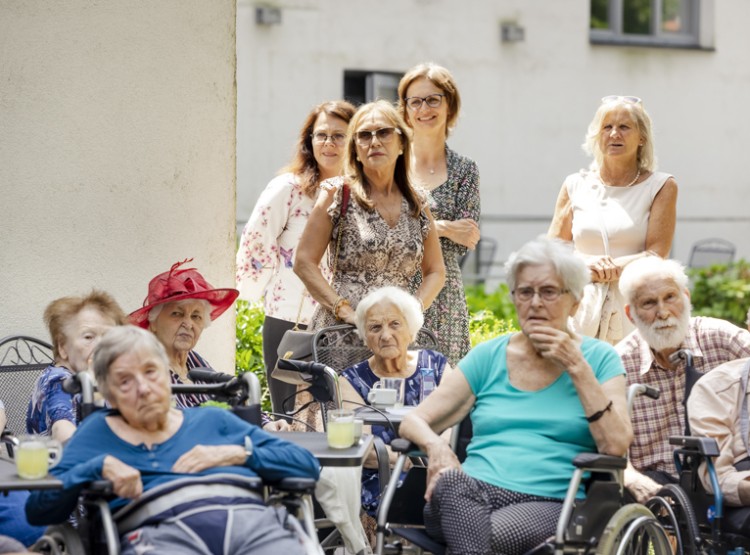 Zahradní slavnost Centra sociálních služeb Emausy 2023