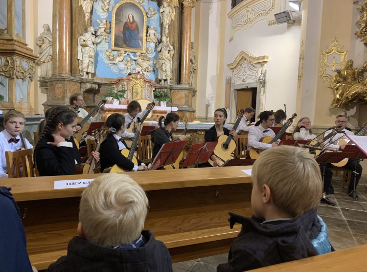 Kytarový koncert na Dobré Vodě