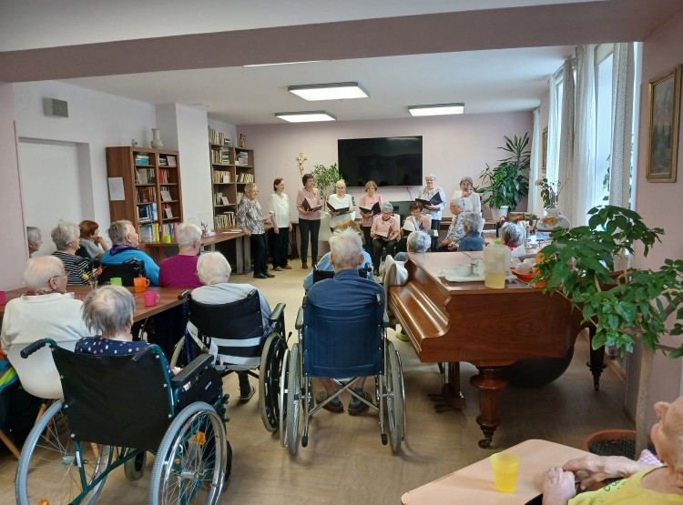 Společné zpívání s pěveckým souborem Rozmarýn