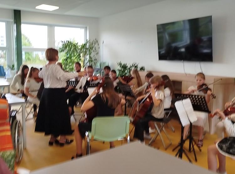 Grilování s hudebním překvapením