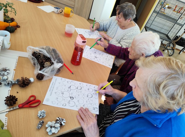 Radostné tvoření i společné povídání a dobrá nálada