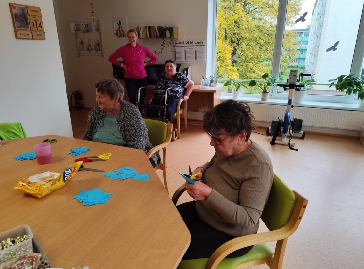 Radostné tvoření i společné povídání a dobrá nálada