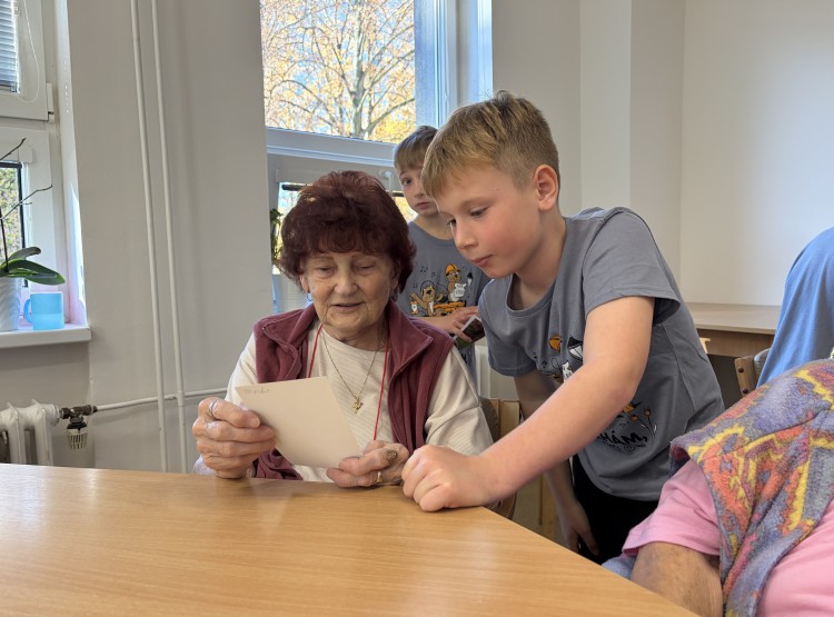 Mazlíčci propojují generaci