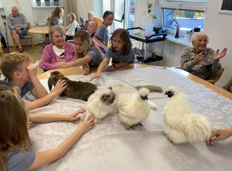 Mazlíčci propojují generaci