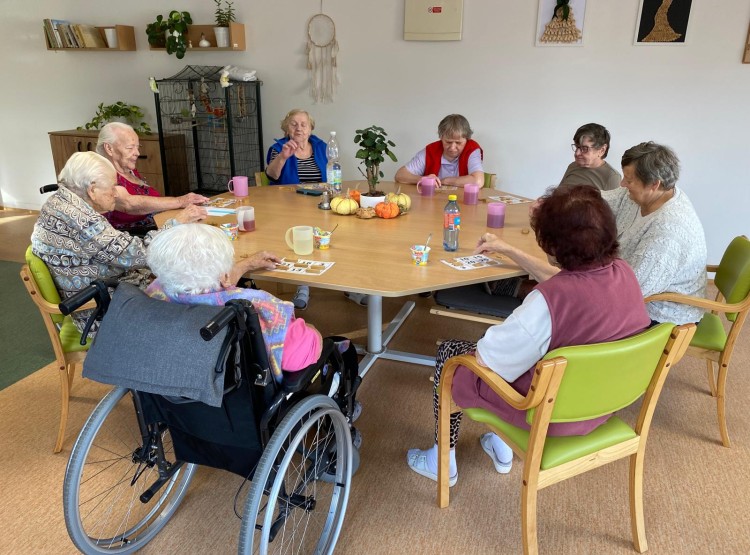 Společné chvíle u her a tvoření