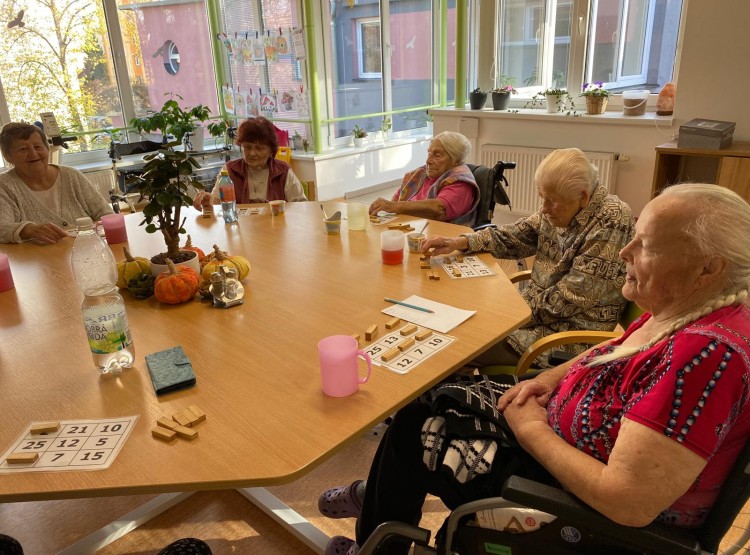 Společné chvíle u her a tvoření