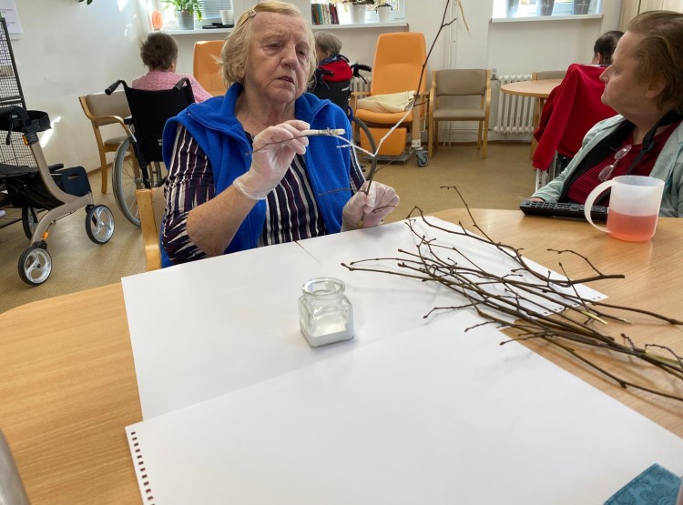 Společné chvíle u her a tvoření