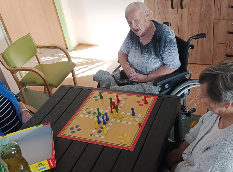 Společné chvíle u her a tvoření