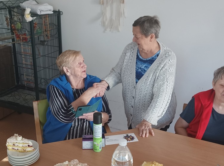 Oslava narozenin paní Aničky a Bedřišky