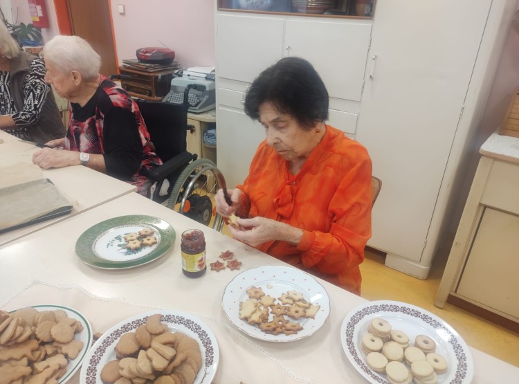 Pečení cukroví a prosincoví oslavenci