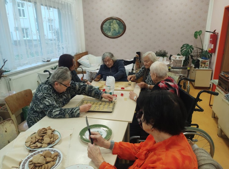 Pečení cukroví a prosincoví oslavenci