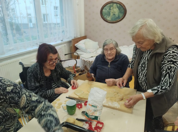 Pečení cukroví a prosincoví oslavenci