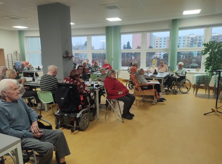 Pečení cukroví a prosincoví oslavenci