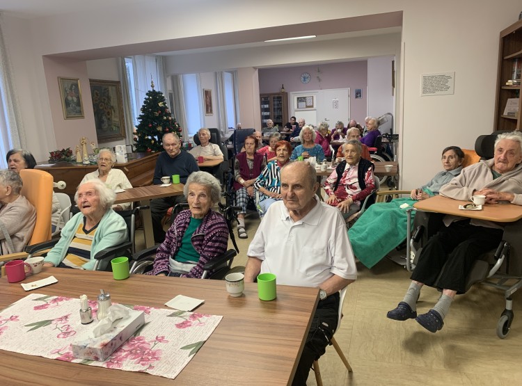 Posezení s harmonikou