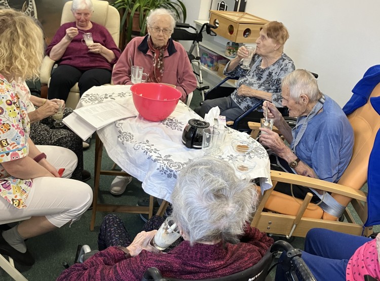 Smyslová aktivizace