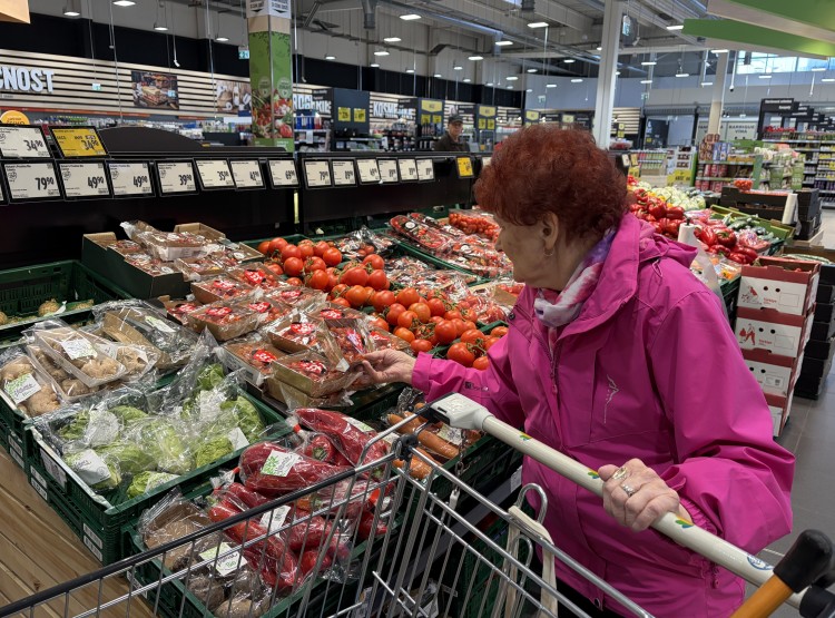 Na nákup a zákusek