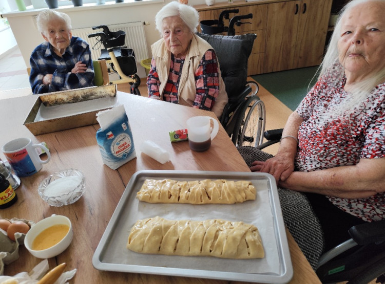 Smyslová aktivizace - jablečný závin